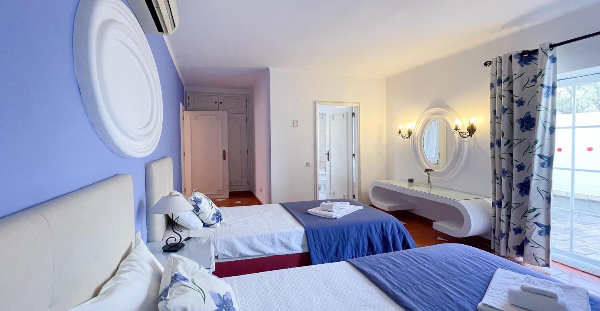 Apartamento Duplex Com Vista Mar E Solario Privativo 5p Lagos