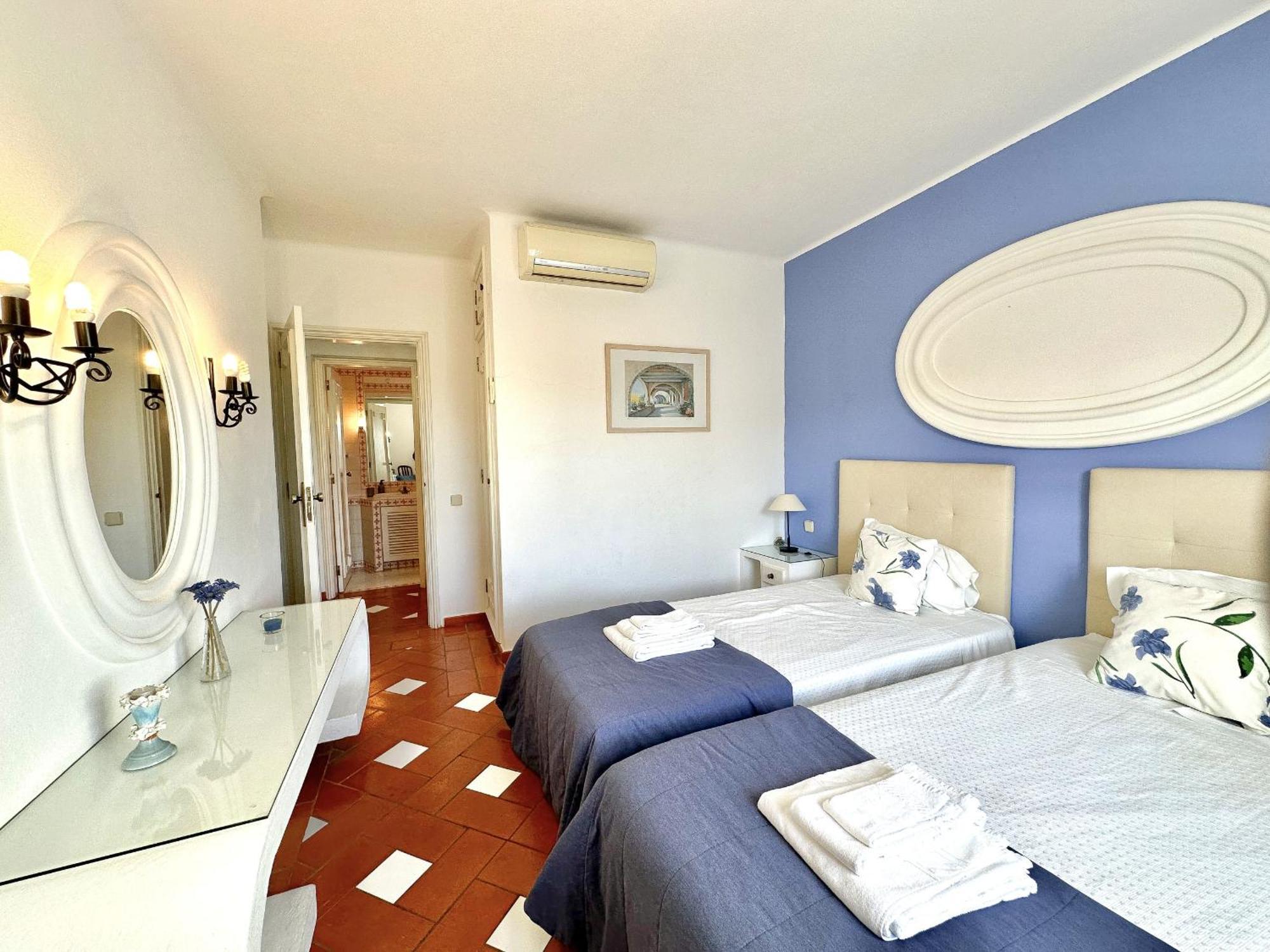 Apartamento Duplex Com Vista Mar E Solario Privativo 5p *